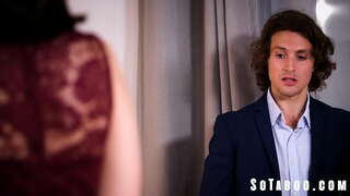 Бітіру кеші еді разжигает Құмарлықтың Арасындағы ағасы мен апасы