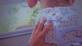 Padrastre aprofita ALGÚ AMB UN PERFECTE CUL / PRENDRE LLET EN el CUL - SEXDOLL520