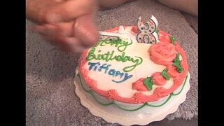 Divje živali - Vesel 18. Rojstni dan, Da Me 02 - scena 2 - video 3