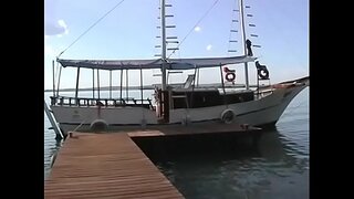 Kuum latina blond läheb tema sitapea perses väljas sild