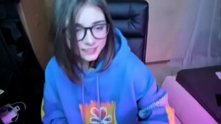 Pendejita speel met dildo